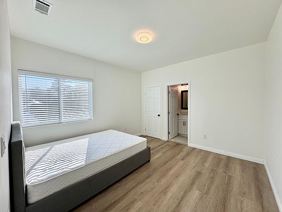 5th image of 4226 Penn Mar Ave #1