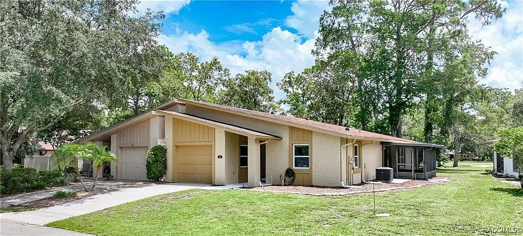 2 bed, 2.0 bath, 1478 sqft, $1,800 — Photo 1