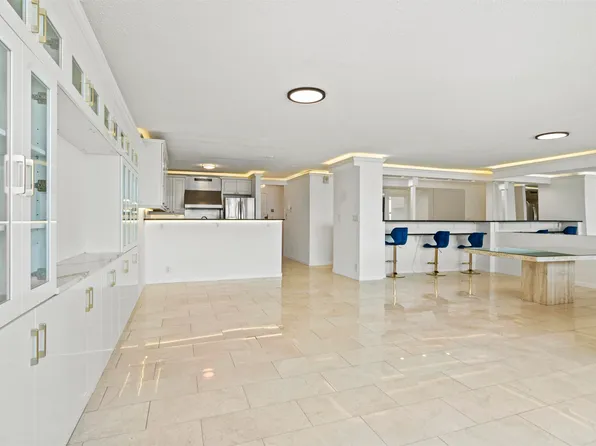 7004 Blvd East image 11 of 42