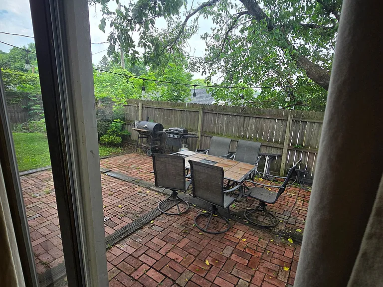 5112 Pierce St — Photo 11