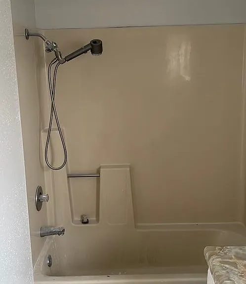 512 W 3rd Ave — Photo 12