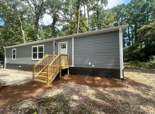 1145 French Rd, Wilmington, NC 28403