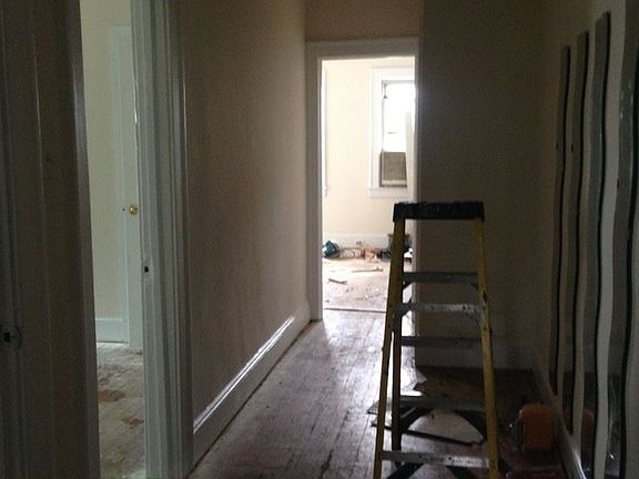 5th image of 529 S Olden Ave #2