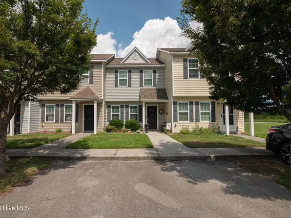 311 Burley Drive #11, Hubert, NC 28539