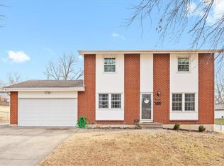 16828 E 31st St S, Independence, MO 64055