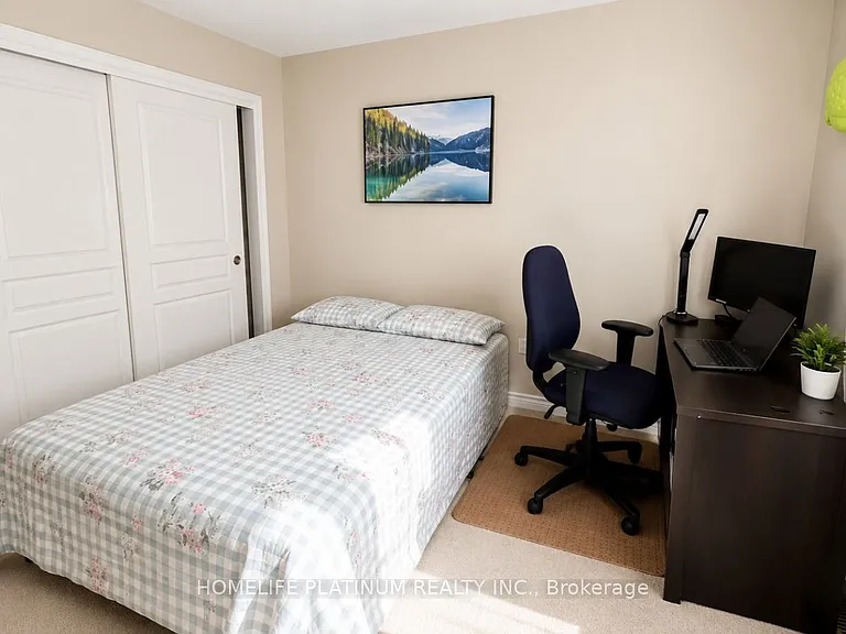 7755 Shaw St — Photo 9