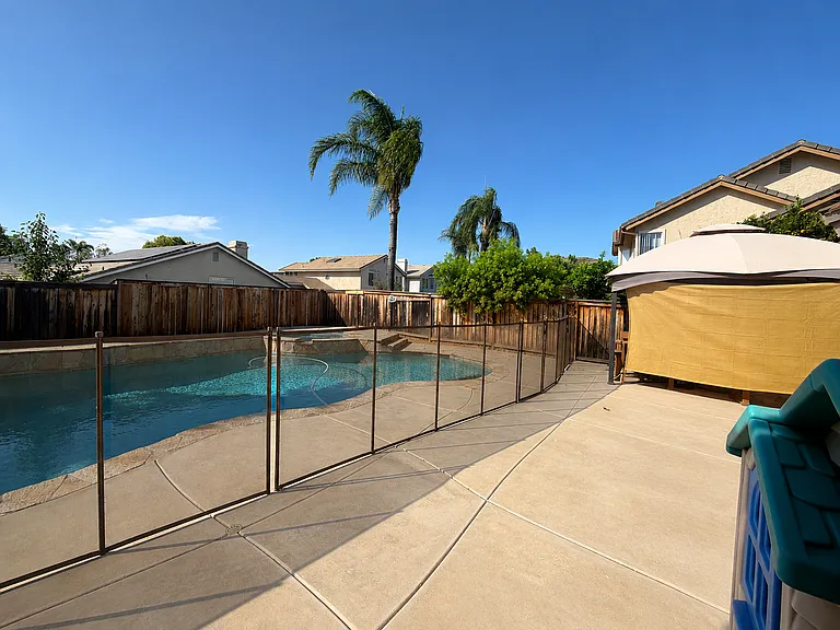 25420 Lacebark Dr — Photo 14