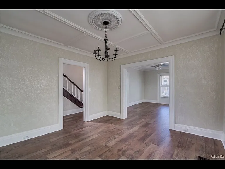 421 S Massey St — Photo 11