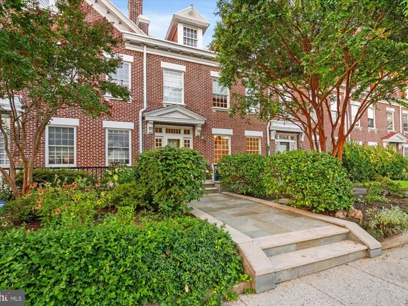 3729 Jenifer St NW, Washington, DC 20015