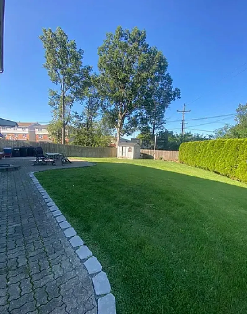 Building Photo - 1006 Gifford Ct #2