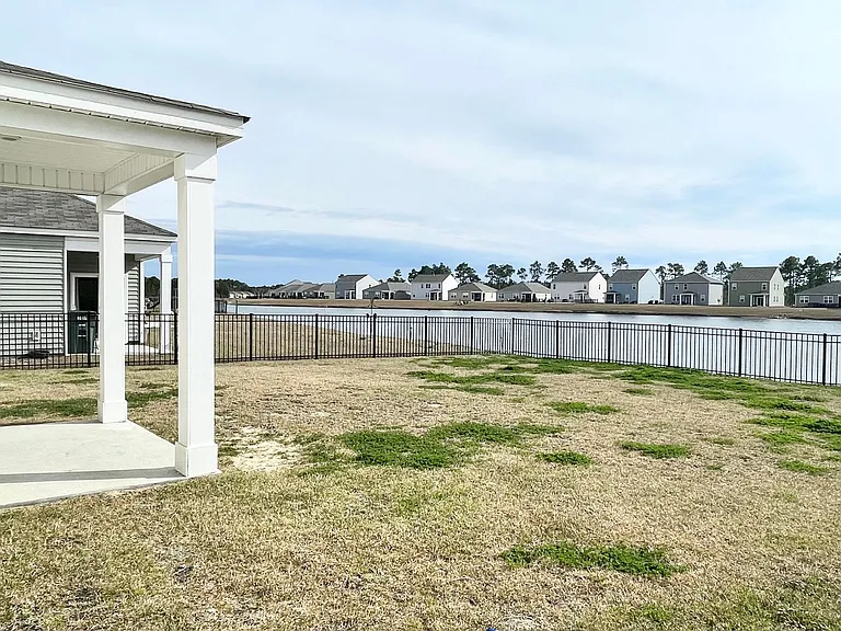 3197 Bells Lake Cir — Photo 31