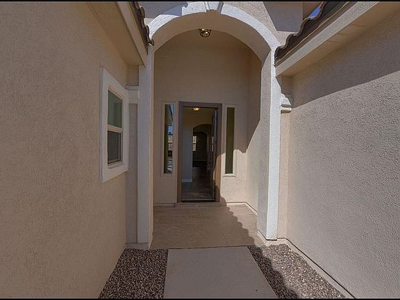 5th image of 12443 Pleasant Crest Ave