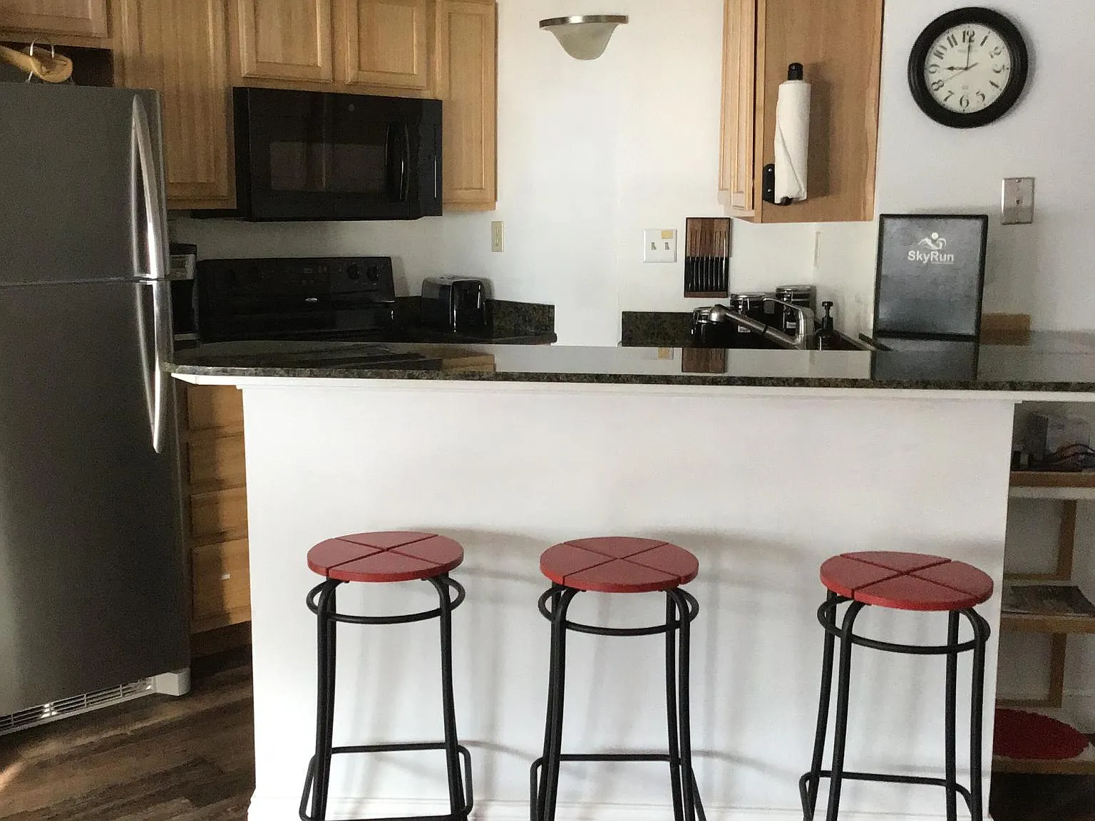 1 bed, 800 sqft, $2,600 — Photo 3