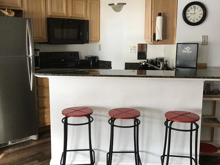 45 Beeler Pl #5505 — Photo 2