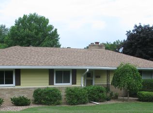 W5859 Cedar Rd, La Crosse, WI 54601