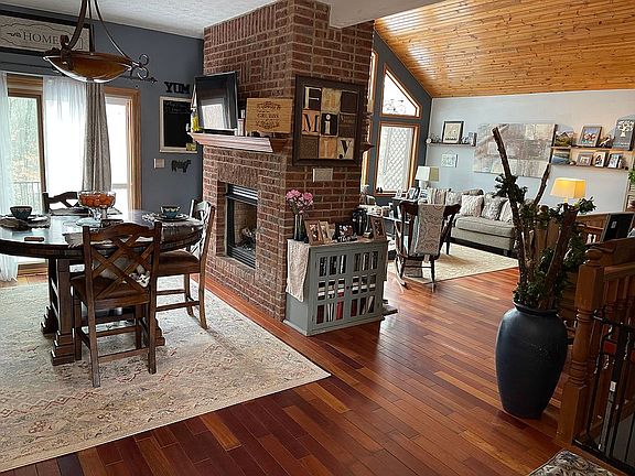 Dinning and Living room 1