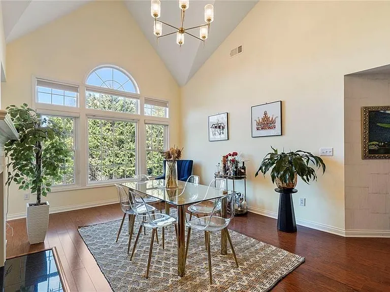 3636 Habersham Rd NW #2404 — Photo 6