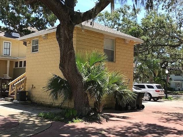 1st image of 110 Loomis Ave