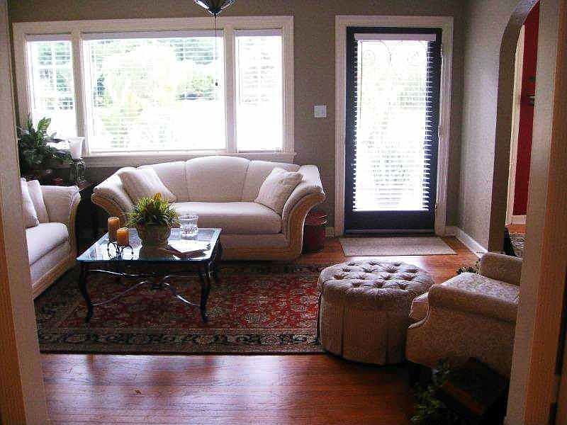 1st image of 1607 S Eola Dr