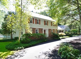 51 Cornell Rd, NEEDHAM, MA 02494