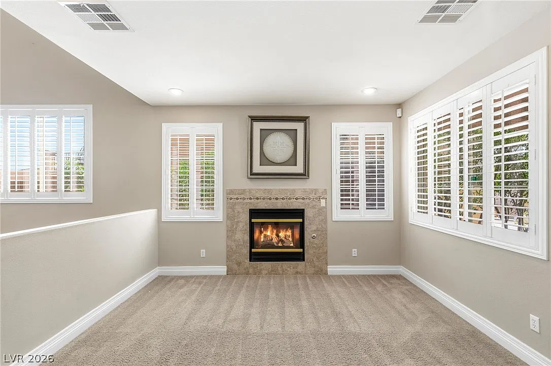 4 bed, 3.0 bath, 3030 sqft, $2,800 — Photo 3