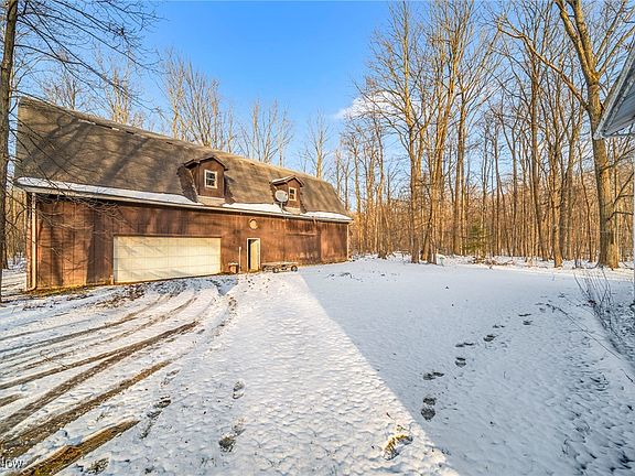 3rd image of 1990 Short Rd