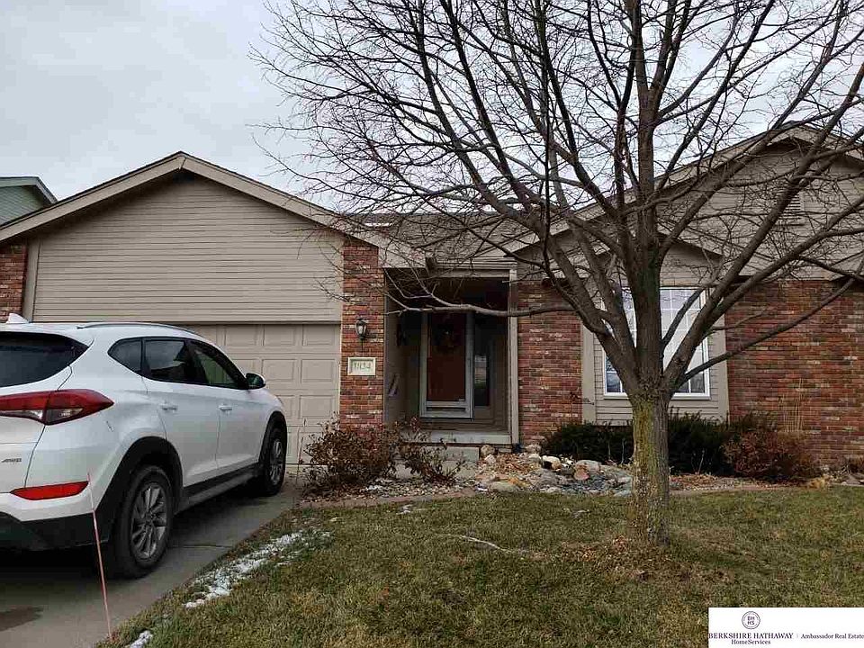 1st image of 1834 N 155th Ave
