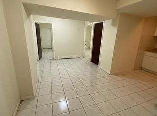 5770 Xenia St, Flushing, NY 11368