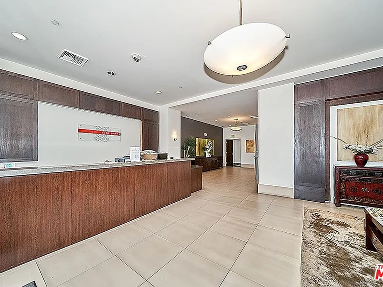 3223 W 6th St #405 — Photo 31