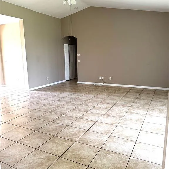 286 Justene Cir — Photo 5