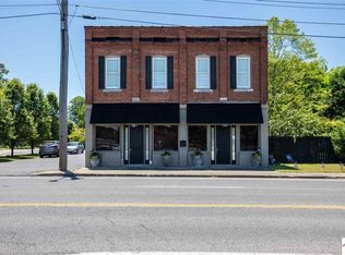 933 S 3rd St, Paducah, KY 42003