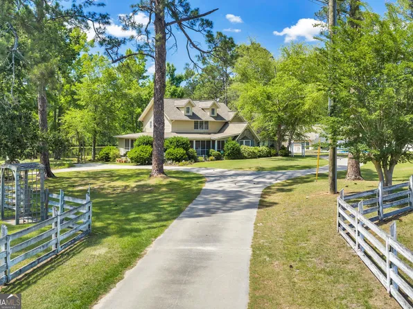 87 Georgia Ave, Adrian, GA 31002