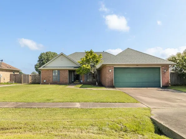 227 Amy Cir, Marion, AR 72364