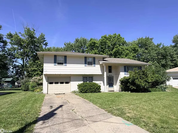 1006 Sunny Ln, Fairfield, IA 52556