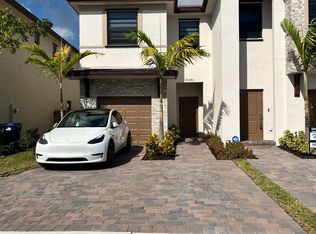 25282 SW 107th Ct, Homestead, FL 33032