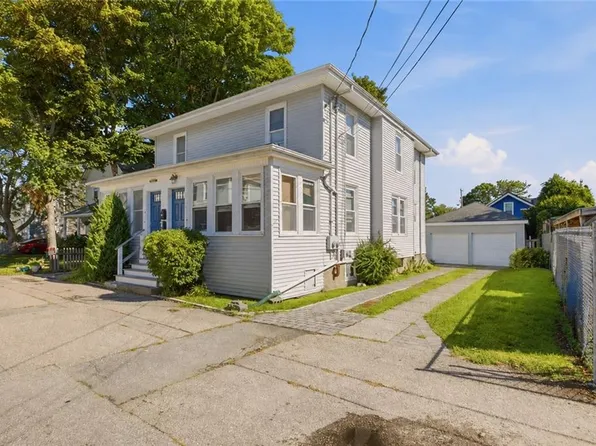 78 Warner St, Newport, RI 02840