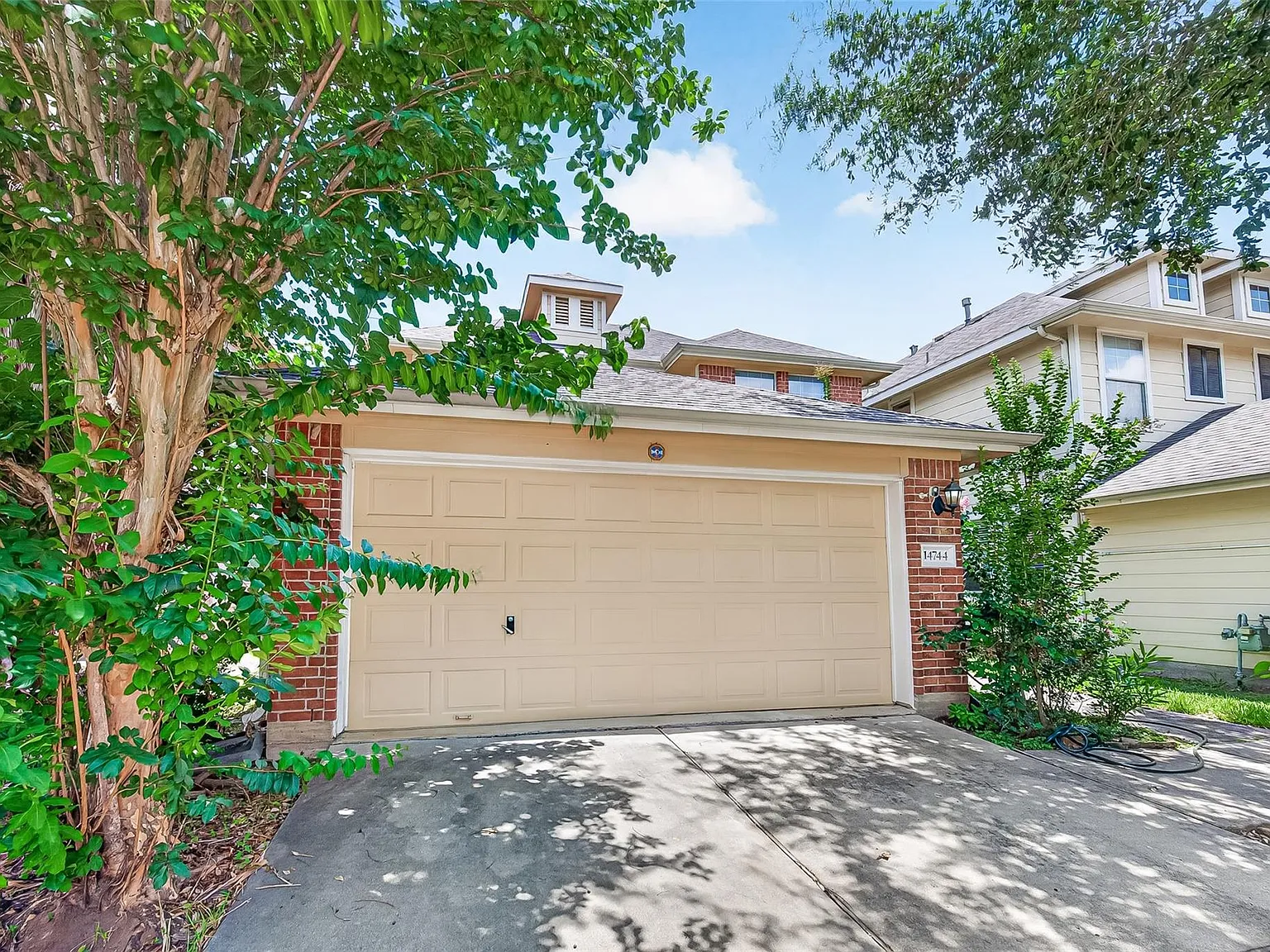 2 bed, 2.5 bath, 1518 sqft, $1,685 — Photo 4