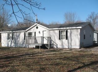 4321 State Route 161, Kell, IL 62853