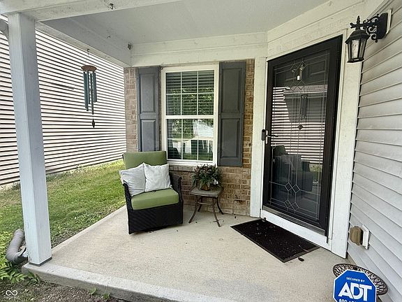 3rd image of 8063 Loveridge Dr