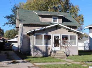 610 6th St SE, Mason City, IA 50401