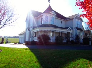 156 Meadow Creek Dr, Landisville, PA 17538