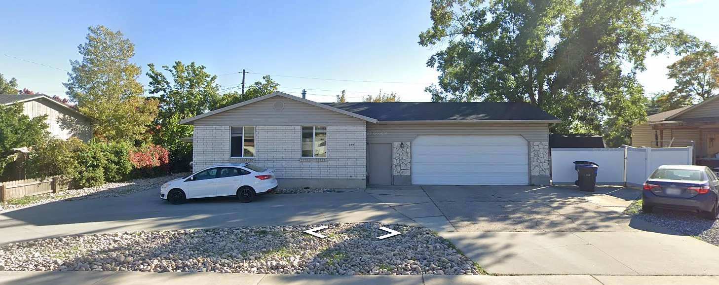 Provo White Home - Unit 1 — Photo 1