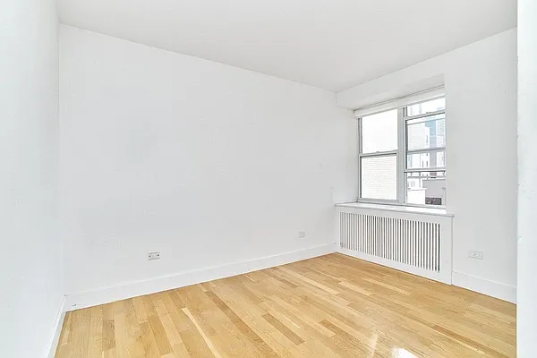 Rented by Corcoran | media 11