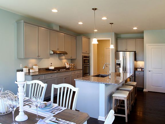 Ample Cabinet Space