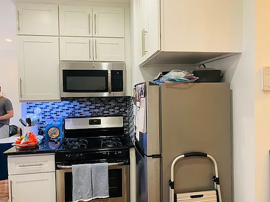 Rented by Bank Neary | media 13