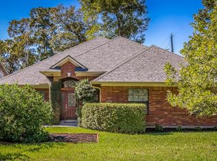 310 E North Hill Dr, Spring, TX 77373