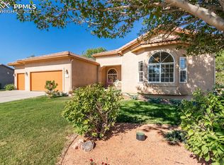 7 Carnoustie Ct, Pueblo, CO 81001