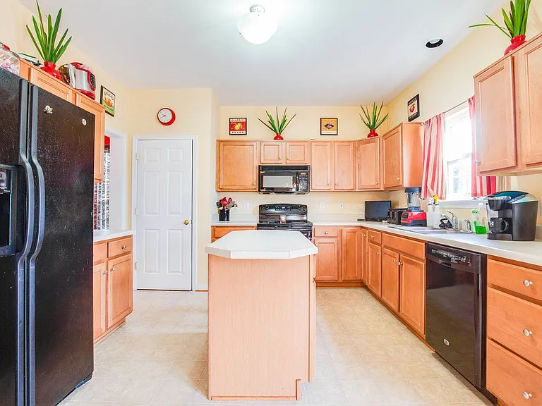 3420 Eagles Roost Rd — Photo 14