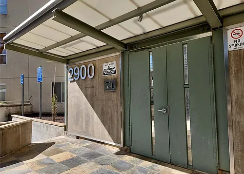 2900 Fairway Ave #401 Photo 1