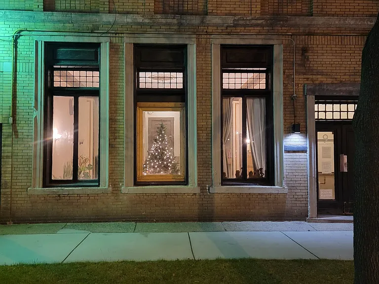 9 Woodland Apartments — Photo 2